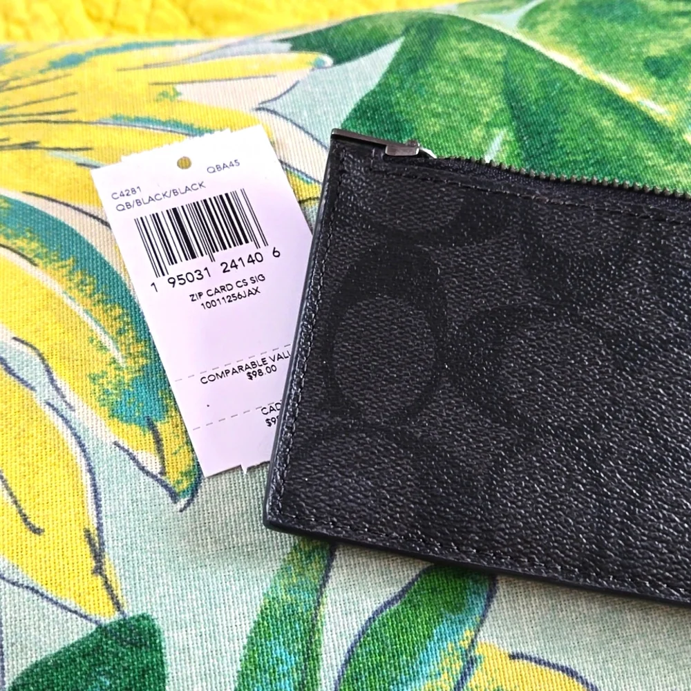 Coach Wallet - Picture 3 of 3